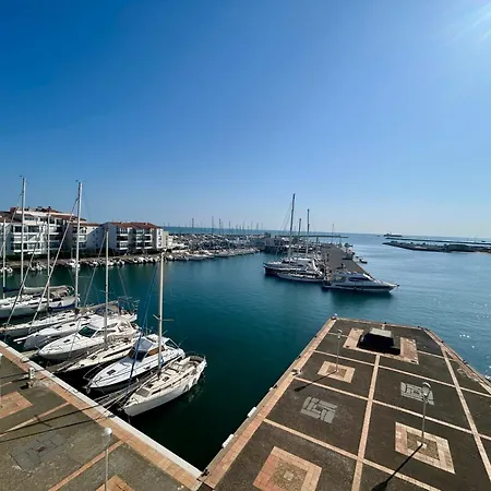 Apartment Mezzanine Vue Ct290-b17 *